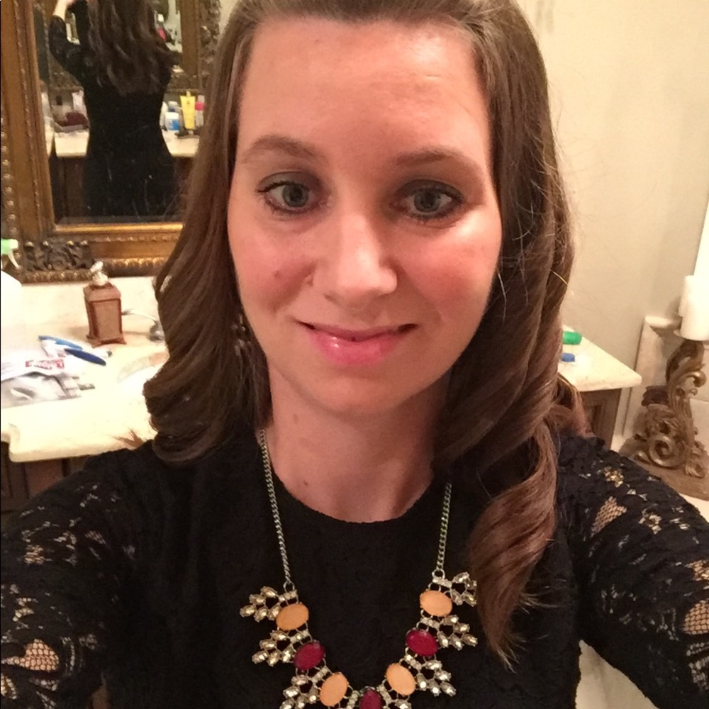 Meet your Posher, Stephanie